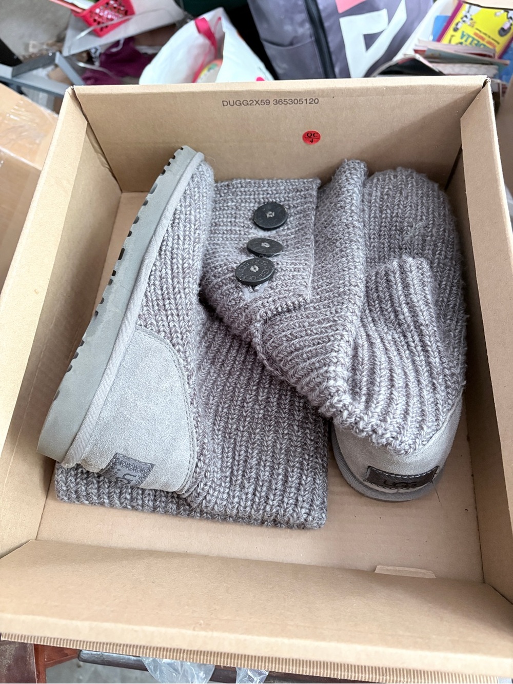 UGG Classic Cardy - Gray Size 9